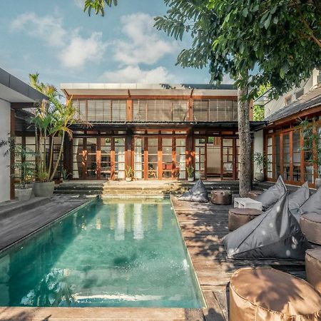 Appartement Batu Belig Living Managed By Cpm Bali à Seminyak Extérieur photo