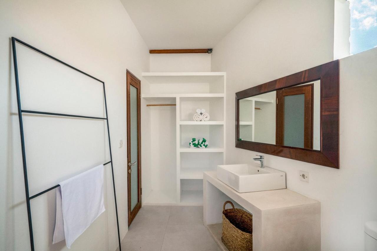 Appartement Batu Belig Living Managed By Cpm Bali à Seminyak Extérieur photo