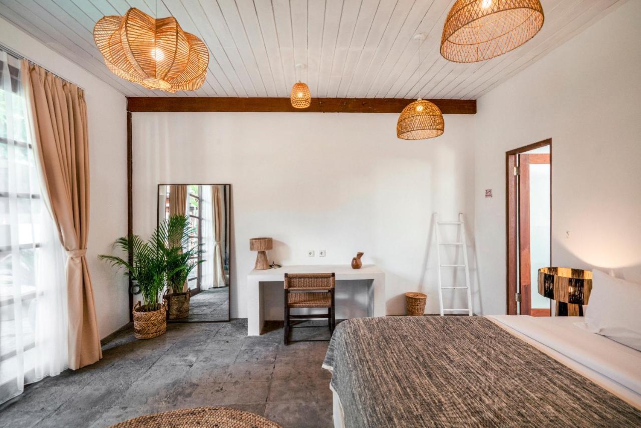 Appartement Batu Belig Living Managed By Cpm Bali à Seminyak Extérieur photo