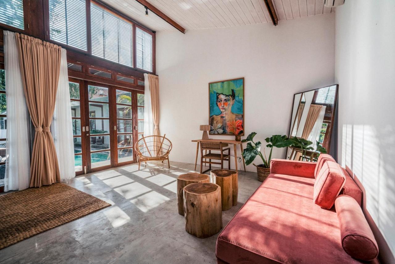 Appartement Batu Belig Living Managed By Cpm Bali à Seminyak Extérieur photo