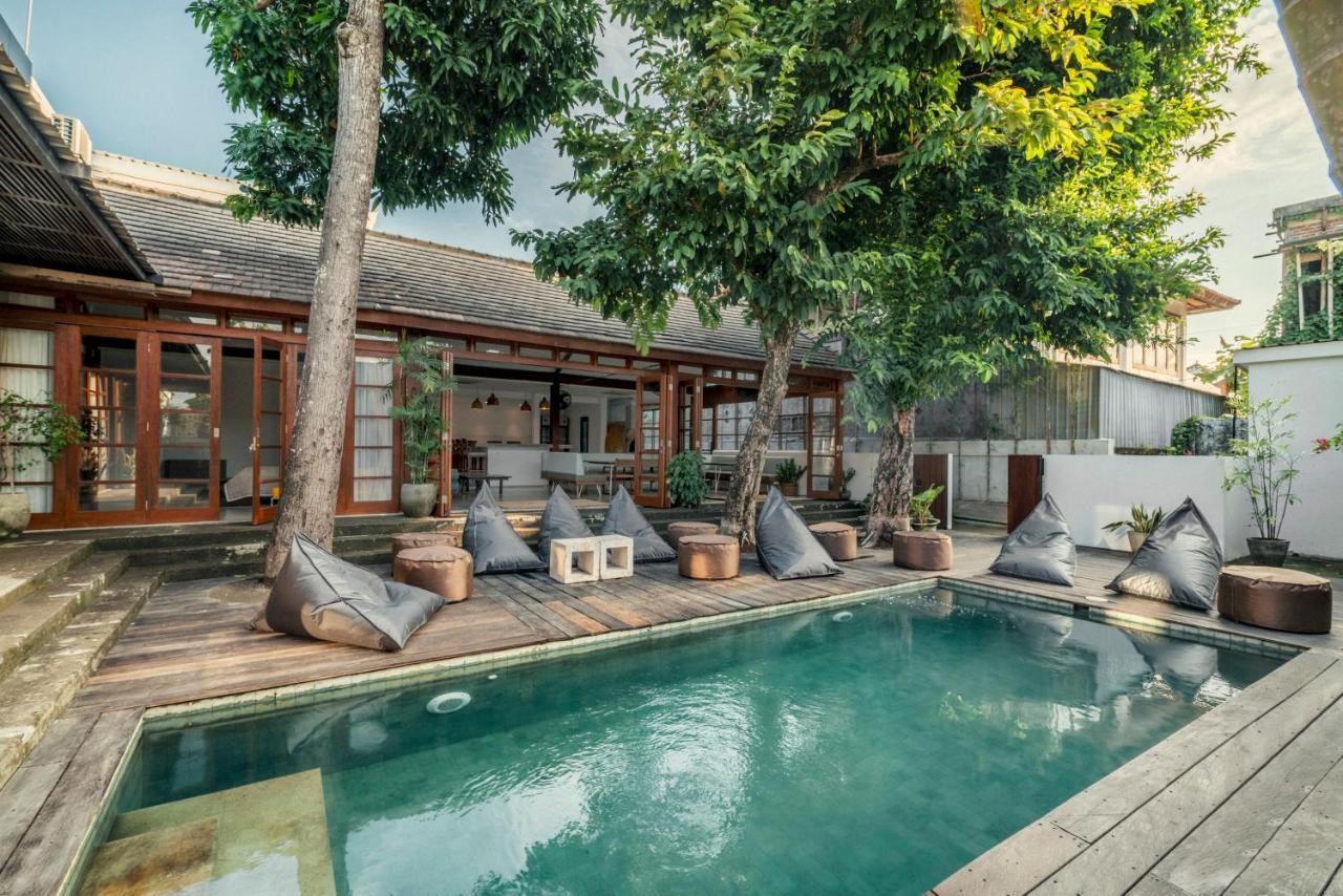 Appartement Batu Belig Living Managed By Cpm Bali à Seminyak Extérieur photo